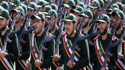 تهديد في الخارج واغتصاب بالداخل.. جرائم الحرس الثوري