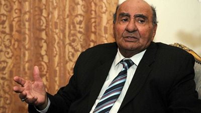  رئيس مجلس الدولة الأسبق: السجن في انتظار السبكي