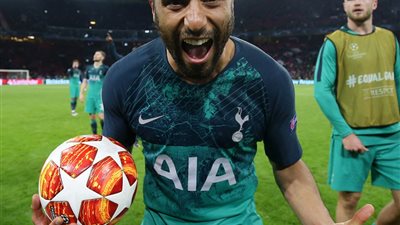 دوري أبطال أوروبا| لوكاس مورا سوبر مان السبيرز 