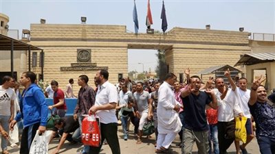 الإفراج عن 476 من نزلاء السجون بمناسبة عيد تحرير سيناء