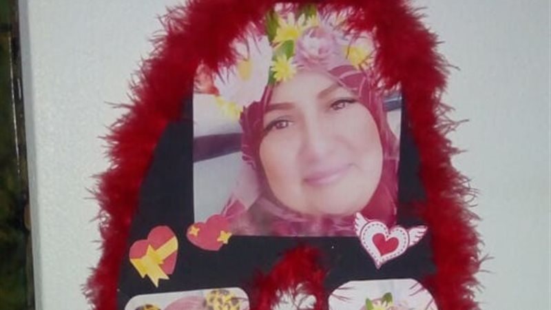 عزة صاحبة أجمل ابتسامة