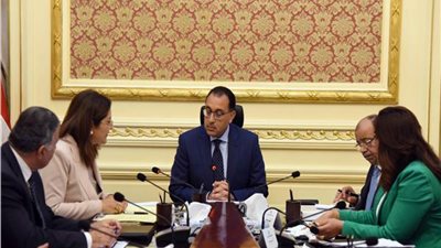 رئيس الوزراء يبحث التطورات الجديدة بـ«مشروع مدينة دمياط للأثاث»