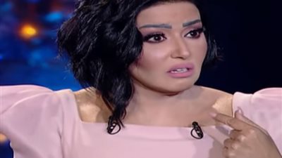 سمية الخشاب لـ أحمد سعد :«أنا كنت بـ 100 راجل معاك»
