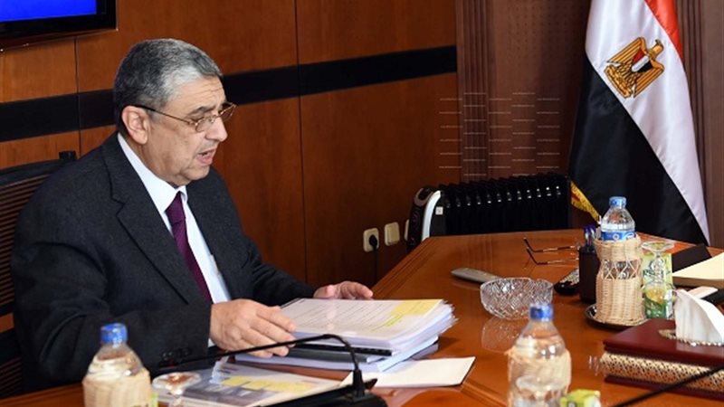 وزير الكهرباء
