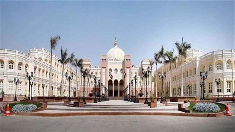 الجامعة البريطانية
