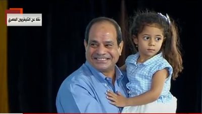 السيسي يتصدر تويتر.. والنشطاء: «إنسان وابن مصر» 