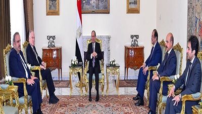 تفاصيل لقاء السيسي مع رئيس الكونجرس اليهودي العالمي