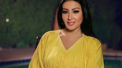 سمية الخشاب بإطلالة أنثوية والجمهور : «عسل بزيادة»