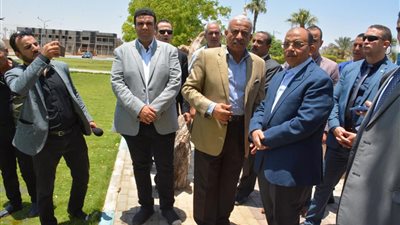 وزير التنمية المحلية يتفقد محافظة السويس استعدادًا لأمم إفريقيا 2019