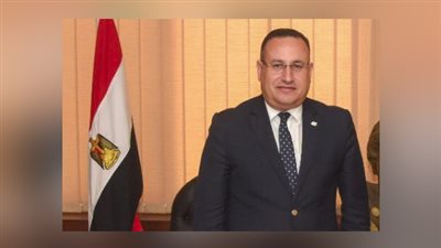 محافظ الإسكندرية : بدء تعليق ملصقات وبانرات التعريفة الجديدة بالمواقف