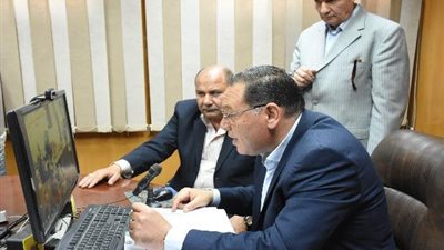 رئيس الوزراء يطمئن من محافظ الشرقية على تطبيق تعريفة الركوب الجديدة
