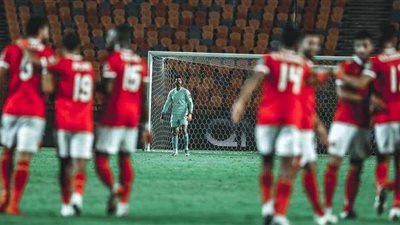 الأهلي يواجه كورونا قبل نهائي القرن.. إصابة رابع لاعب بالفريق