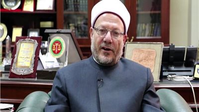 مفتي الجمهورية يدين الاعتداء الإرهابي على محطة بترول بالسعودية