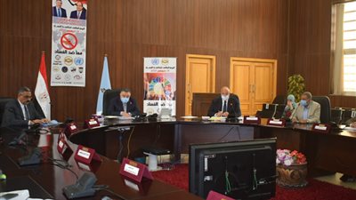 محافظ البحر الأحمر يوجه بتكثيف الرقابة على الأدوية