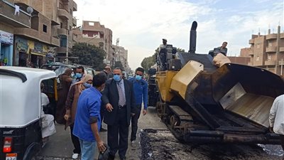 نبيل الطيبي يتابع أعمال تأهيل ورصف طريق القوصية _ مير