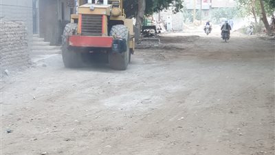 محافظ أسيوط: حملات بأبنوب لتسوية وتمهيد الطرق والتأكد من جاهزية مخرات السيول