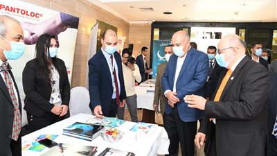 محافظ قنا يشهد المؤتمر العلمي الثاني لمستشفى الصدر   