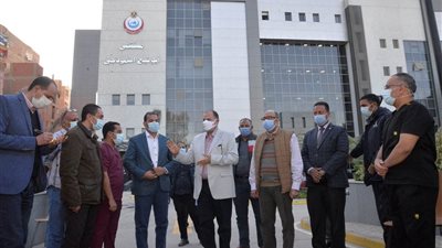 محافظ أسيوط يتفقد مستشفى أبوتيج للاطمئنان على تواجد الأطقم الطبية وتوفر الأدوية