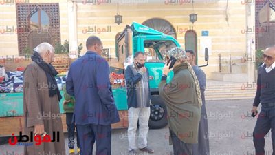بالصور .. حملات لإزالة إشغالات الطريق والباعة الجائلين لمنع التجمعات العشوائية بسفاجا