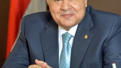 وصفتها بتفوقها على دول أوروبية.. سائحة تُشيد بالاجراءات الوقائية بالغردقة وتشكر محافظ البحر الأحمر ووزير السياحة 
