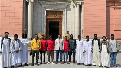  في بادرة رياضية وطنية .. رئيس إتحاد الميني فوتبول يصطحب منتخب حلايب وشلاتين للمتحف المصري لتعريفهم بحضارة بلدهم