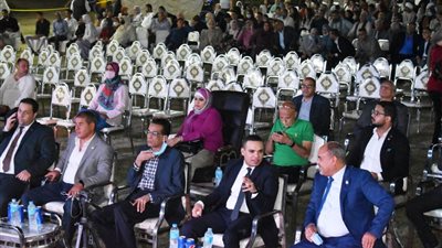 بالصور.. نقابة المهندسين بأسيوط تشارك في تكريم خريجي الدفعة 60 من طلاب كلية الهندسة