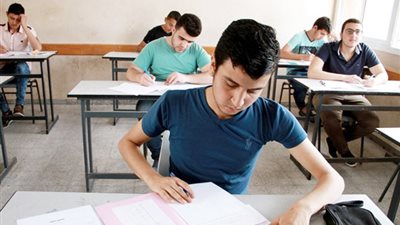 وزارة التعليم: 99.6 ٪ من طلاب أولى ثانوى أدوا امتحان مادة اللغة العربية 
