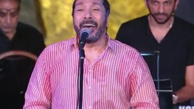 مهرجان القلعة.. علي الحجار يبدأ حفله بـ