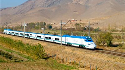 اطلاق قطار فائق السرعة إلى خيوة باوزبكستان  عام 2024