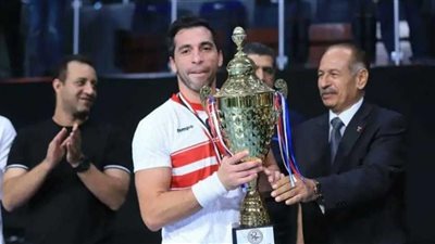 أحمد الأحمر.. 55 بطولة لقائد الزمالك الاستثنائي في كرة اليد