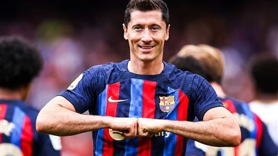 بفضل ليفاندوفسكي.. كتيبة تشافي على صدارة الليجا بعد تعادل مدريد وأوساسونا
