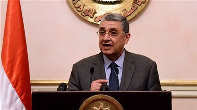 وزير الكهرباء: 