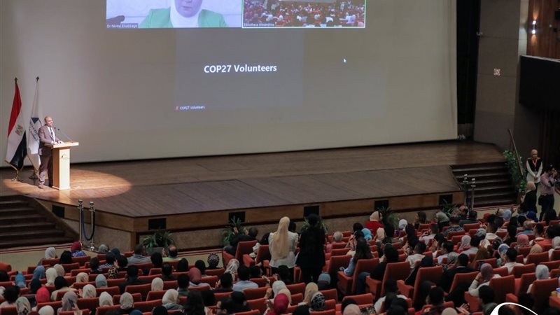  تدشين برنامج المتطوعين