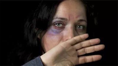 ظاهرة ضرب الزوجات تصل إلي القتل.. 