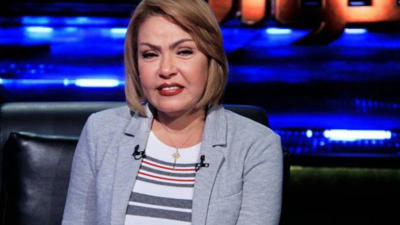 الفنانة لوسي