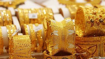 الذهب يرتفع 12 جنيًها.. وعيار 21 يُسجل 1138 للجرام