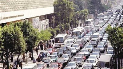 كثرة البطالة وصعوبة تربية الأبناء.. تأثير الزيادة السكانية على المجتمع المصري