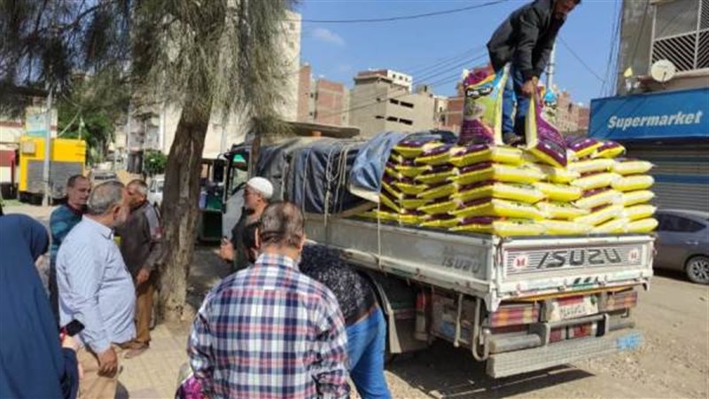 سيارات متنقلة بالمحافظات