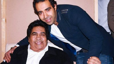 أحمد عدوية يعود من جديد من خلال حفل مشترك مع ابنه 
