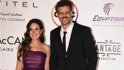 بالصور.. شيري عادل وزوجها طارق صبري يجذبان الأنظار خلال افتتاح مهرجان القاهرة