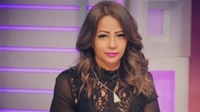 خاص| خبيرة موضة: الفوشيا والجلد أبرز صيحات شتاء 2023
