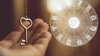 حظك اليوم السبت 10/12/2022.. أزمة مالية لمواليد برج الأسد