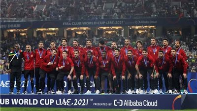 اللائحة تُقرب الأهلي.. الفيفا يُعلن موعد ومكان إقامة كأس العالم للأندية 2022