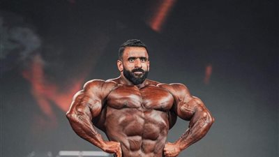 بيج رامي خامسًا.. الإيراني هادي شوبان يحقق لقب مستر أولمبيا 2022