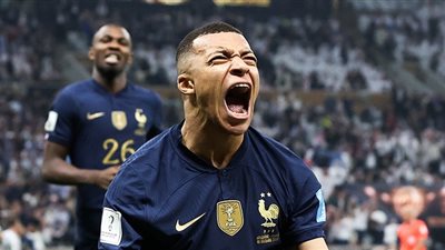 بعد تتويج مبابي باللقب.. قائمة هدافي كأس العالم عبر تاريخه