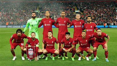 صلاح على رأس تشكيلة ليفربول لمواجهة أستون فيلا في 