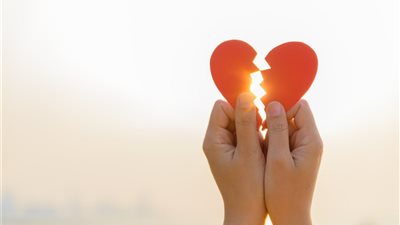 5 أبراج فلكية عرضة للخيانة من شريك الحياة في 2023