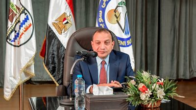رئيس جامعة بني سويف يهنئ الأقباط بالعام الجديد وعيد الميلاد المجيد