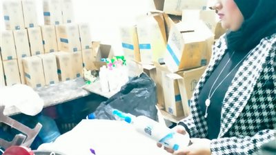 إدارة تموين الدقي والعجوزة تضبط 2268 زجاجة معطر