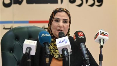 وزيرة التضامن الاجتماعي تعلن تنظيم مصر المعرض العربي للأسر المنتجة 